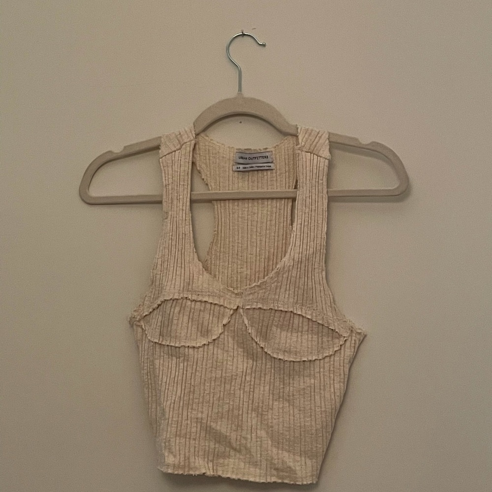 Oatmeal colored cropped tank